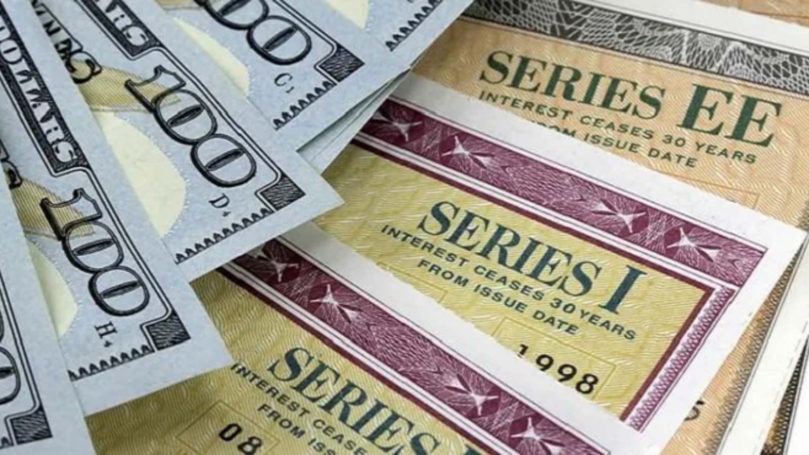 السندات الأمريكية تحت ضغط الدين والفائدة