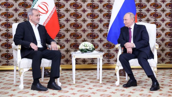 إيران وروسيا.. تحالف مصرفي جديد لتجاوز العقوبات الغربية