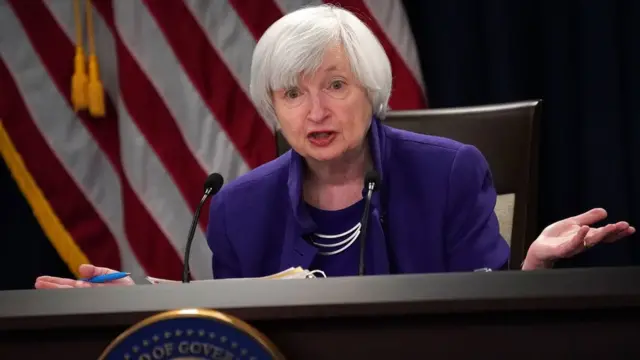 تراجع سيادة القانون يربك مستقبل الاقتصاد الأمريكي