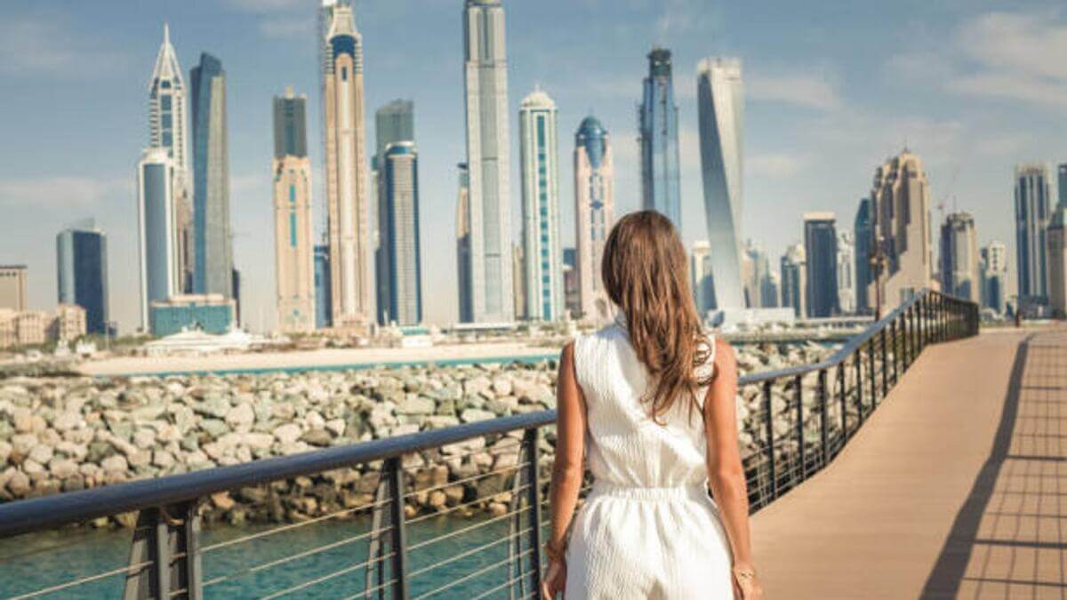 الاستثمار الأجنبي في السياحة.. الإمارات في المركز الأول